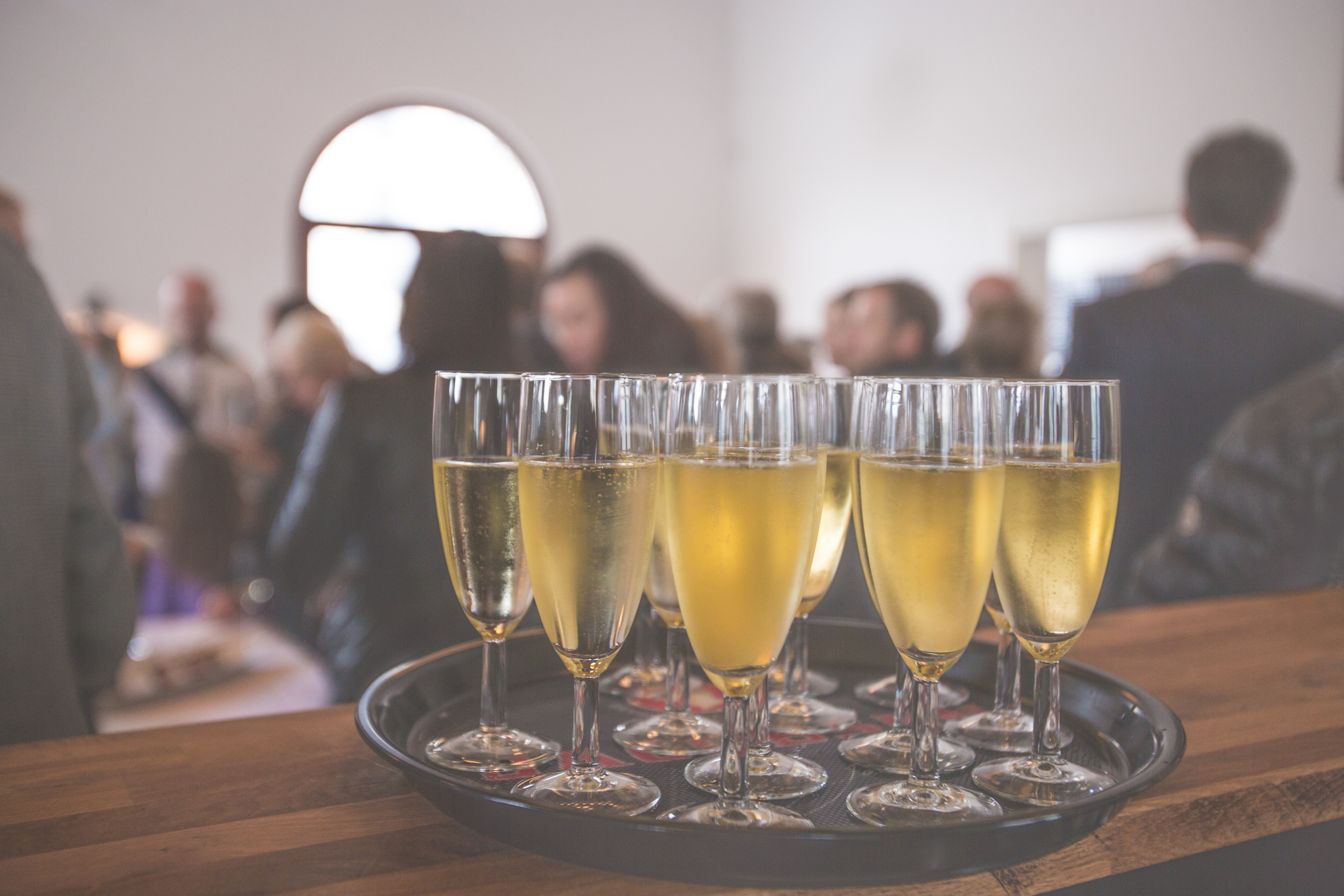 The Single’s Guide to Surviving the Work Christmas Party - The